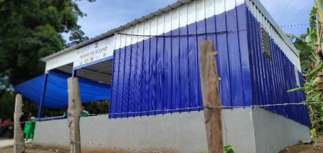 FUNDOPO Construye Centro de Acopio en Palmar Grande